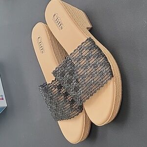 Cliffs by White Mountain Supercute!!!NWOB